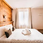 Serendipity Hotel 3*