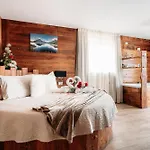 Serendipity Hotel 3*
