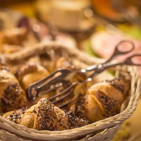 Serendipity Hotel 3*